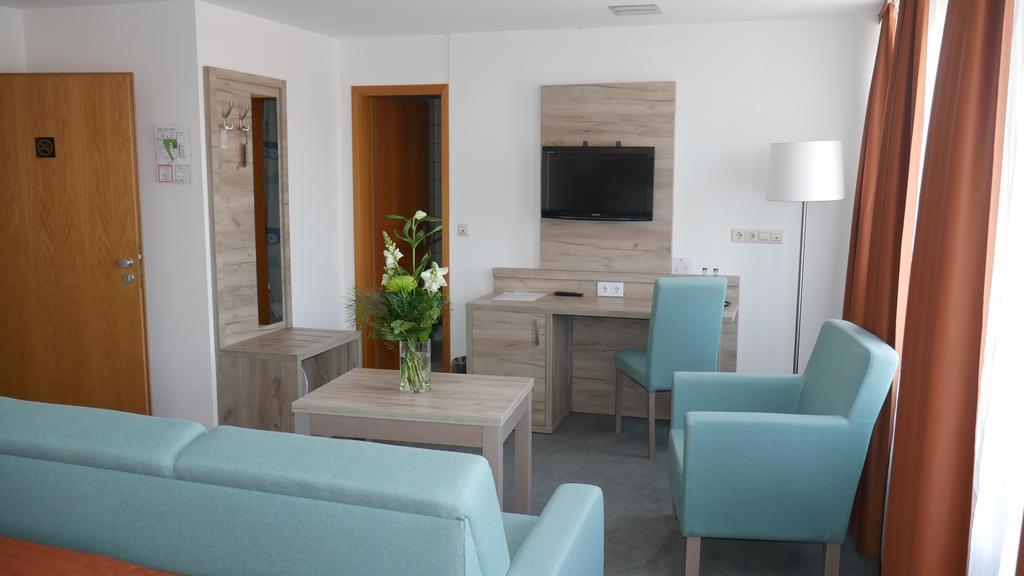 Komfort Hotel Ludwigsburg Kültér fotó