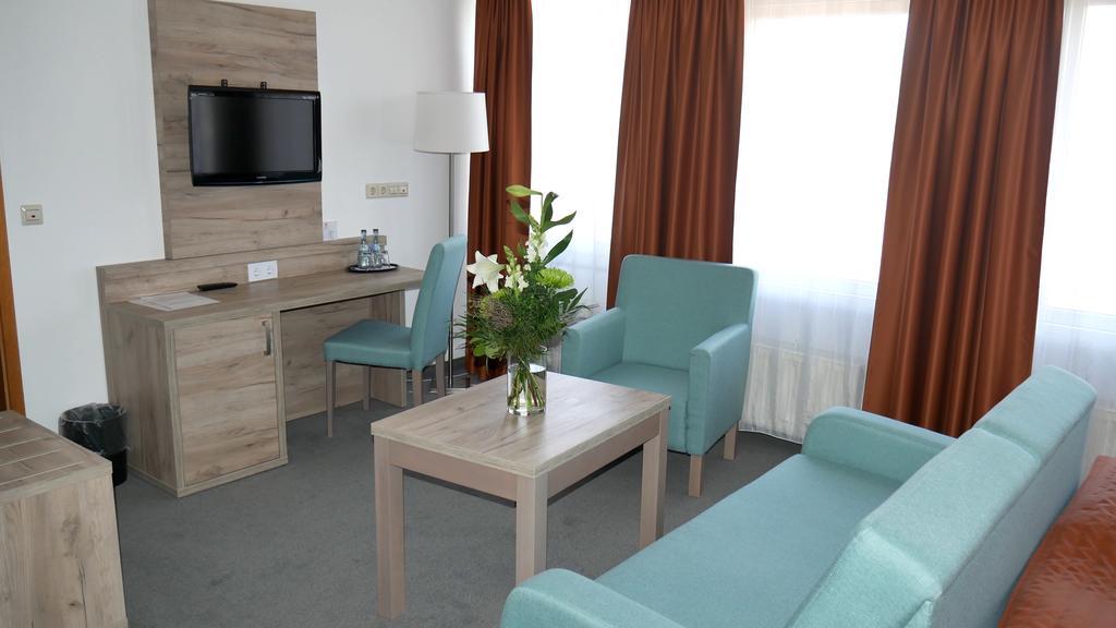 Komfort Hotel Ludwigsburg Kültér fotó