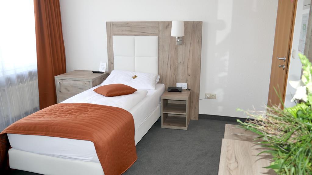 Komfort Hotel Ludwigsburg Kültér fotó