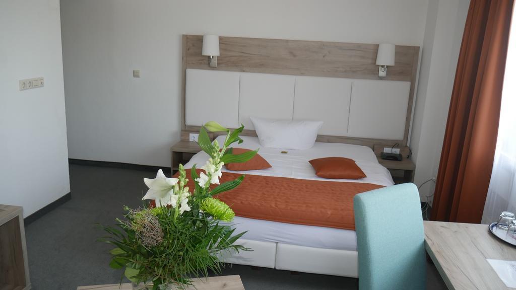 Komfort Hotel Ludwigsburg Kültér fotó